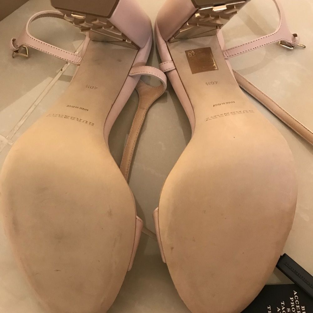Burberry sandals brand new - Picture 5 of 5